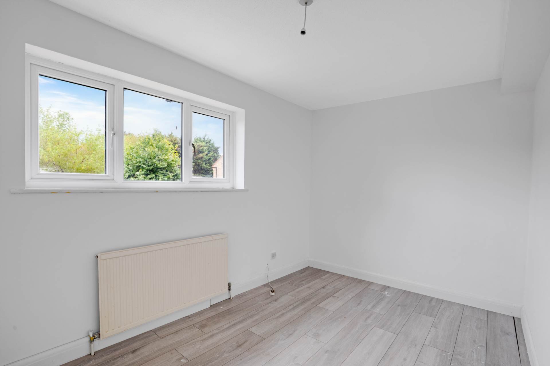 Additional Property Image 3 bedroom Terraced for sale in London 8