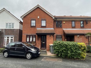 3 bedroom Terraced to rent in London