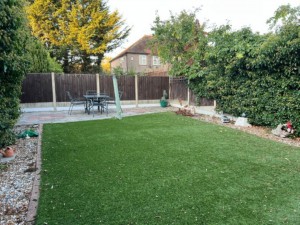 2 bedroom Flat to rent in Ilford
