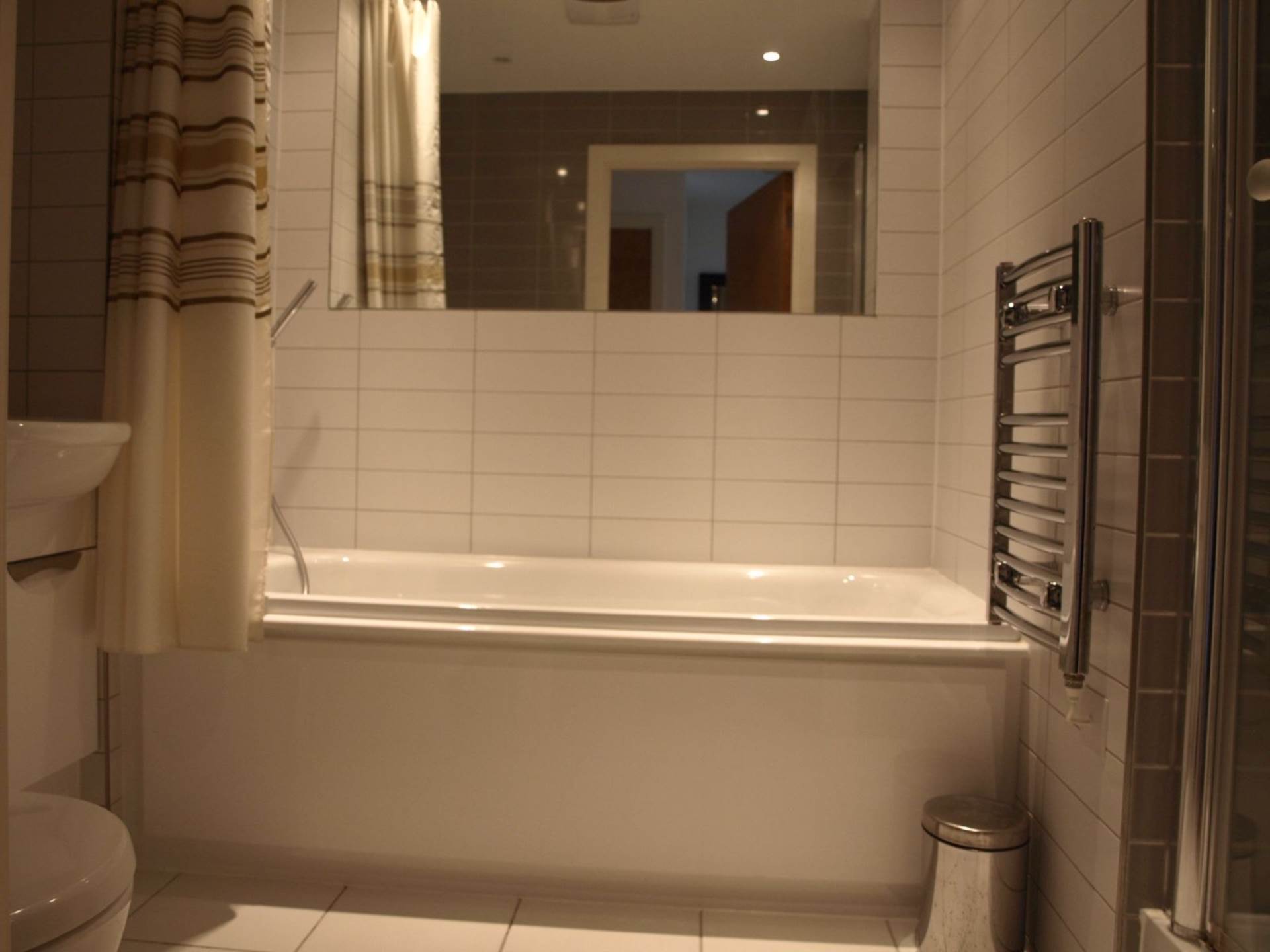 Additional Property Image 1 bedroom Semi Detached to rent in London 7