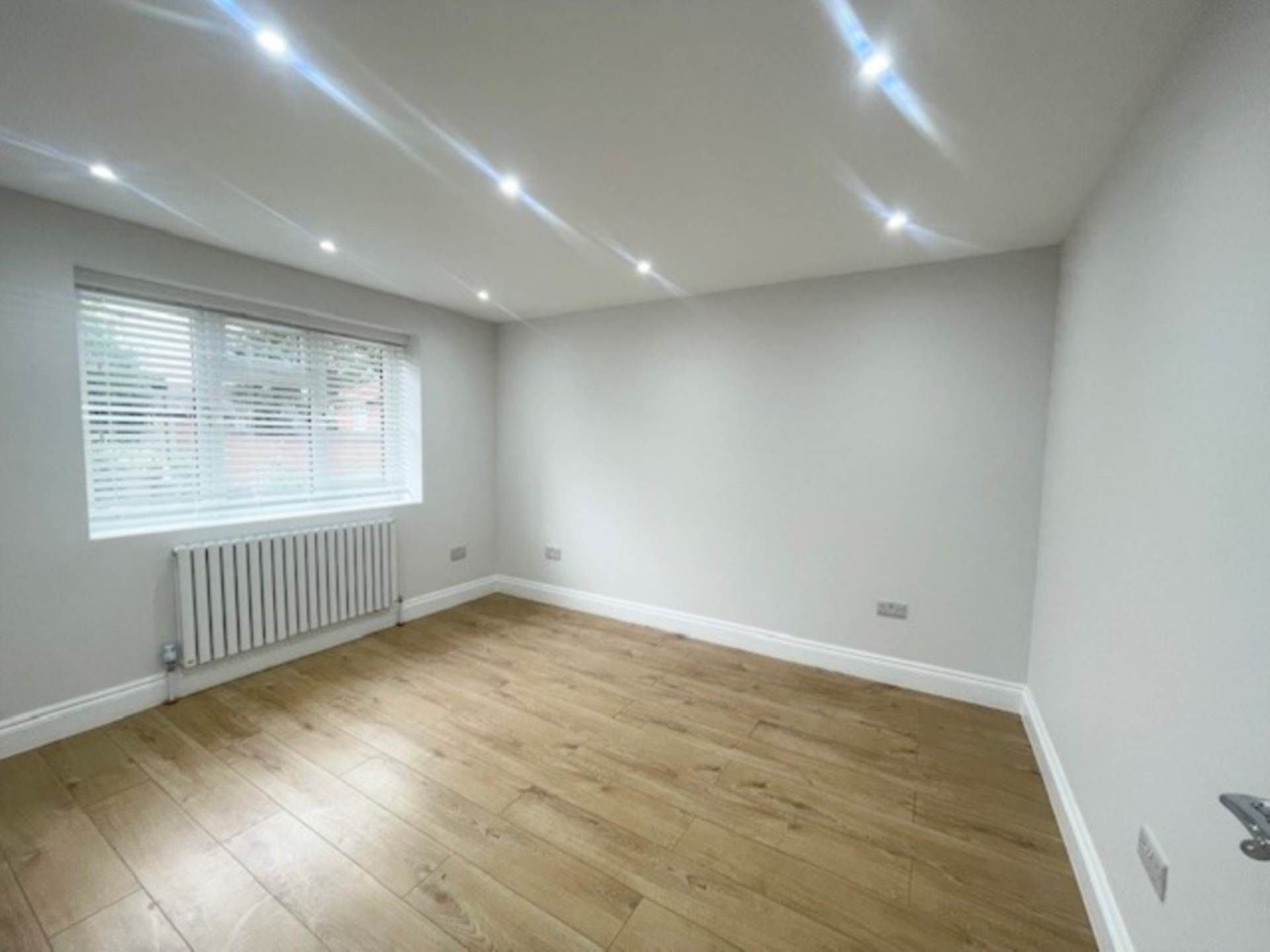 Additional Property Image 4 bedroom Semi Detached to rent in London 8