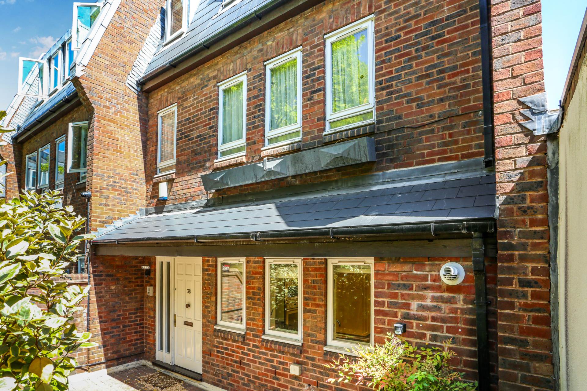 5 bedroom Town House to rent in London