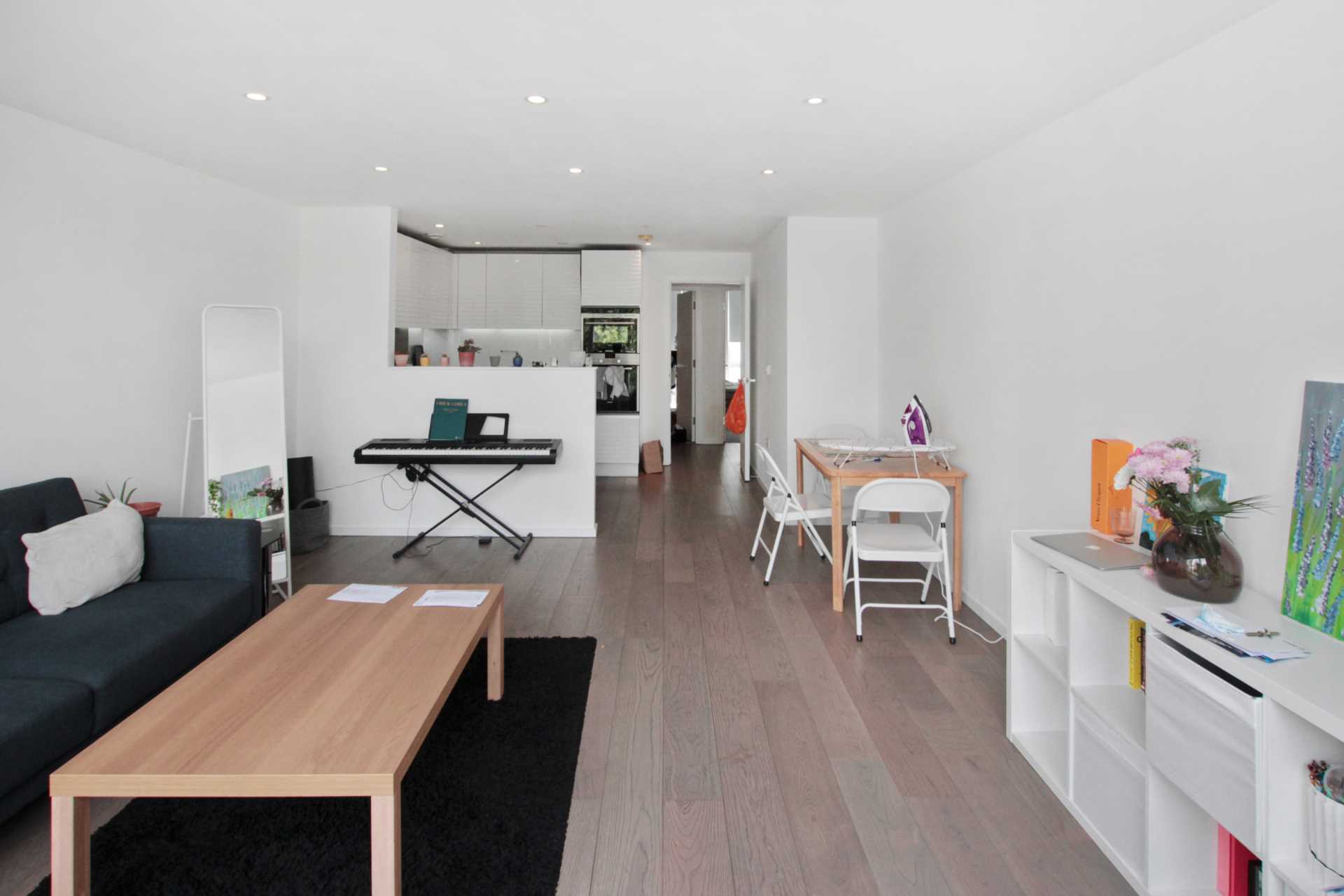 Additional Property Image 2 bedroom Apartment for sale in London 10