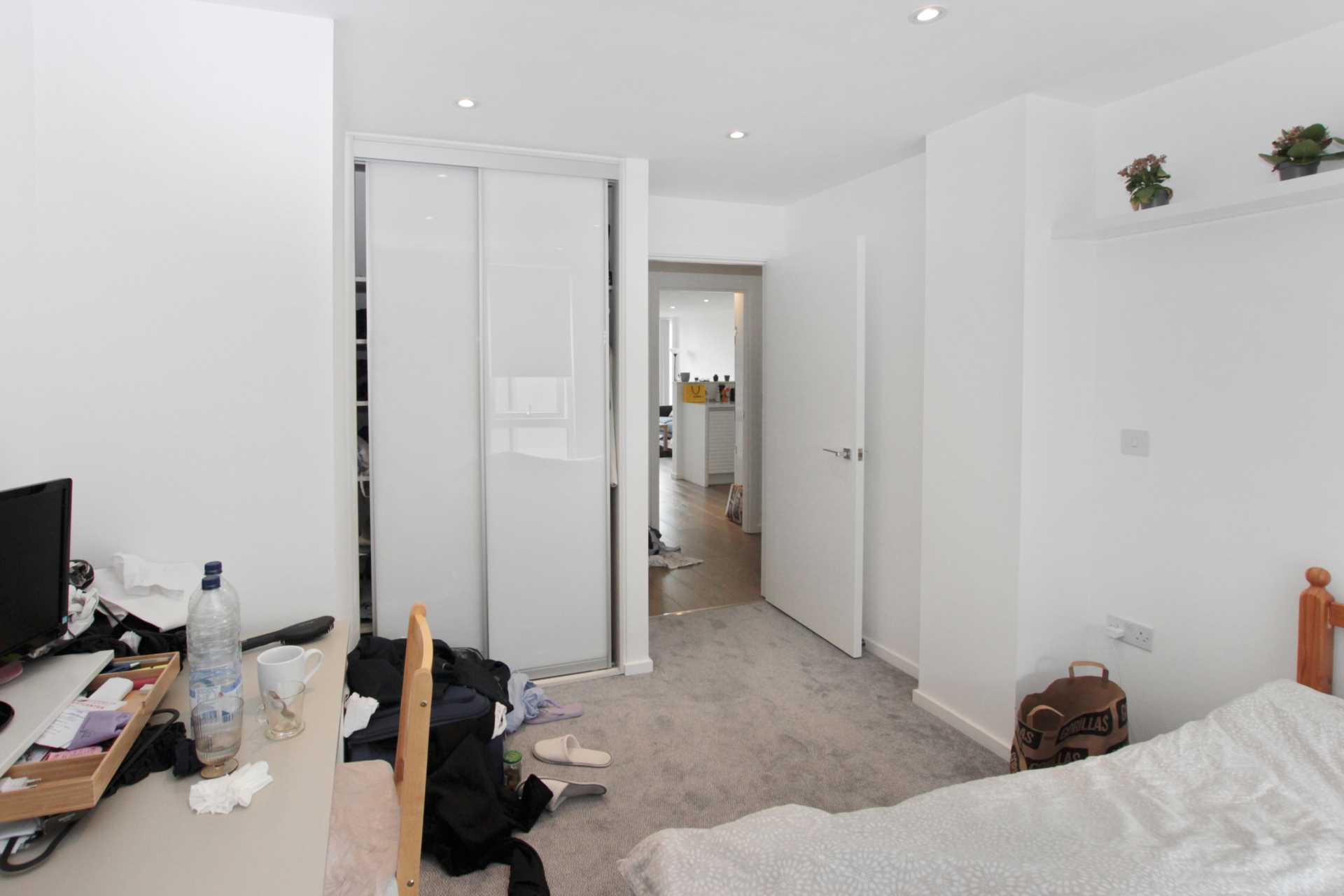Additional Property Image 2 bedroom Apartment for sale in London 11