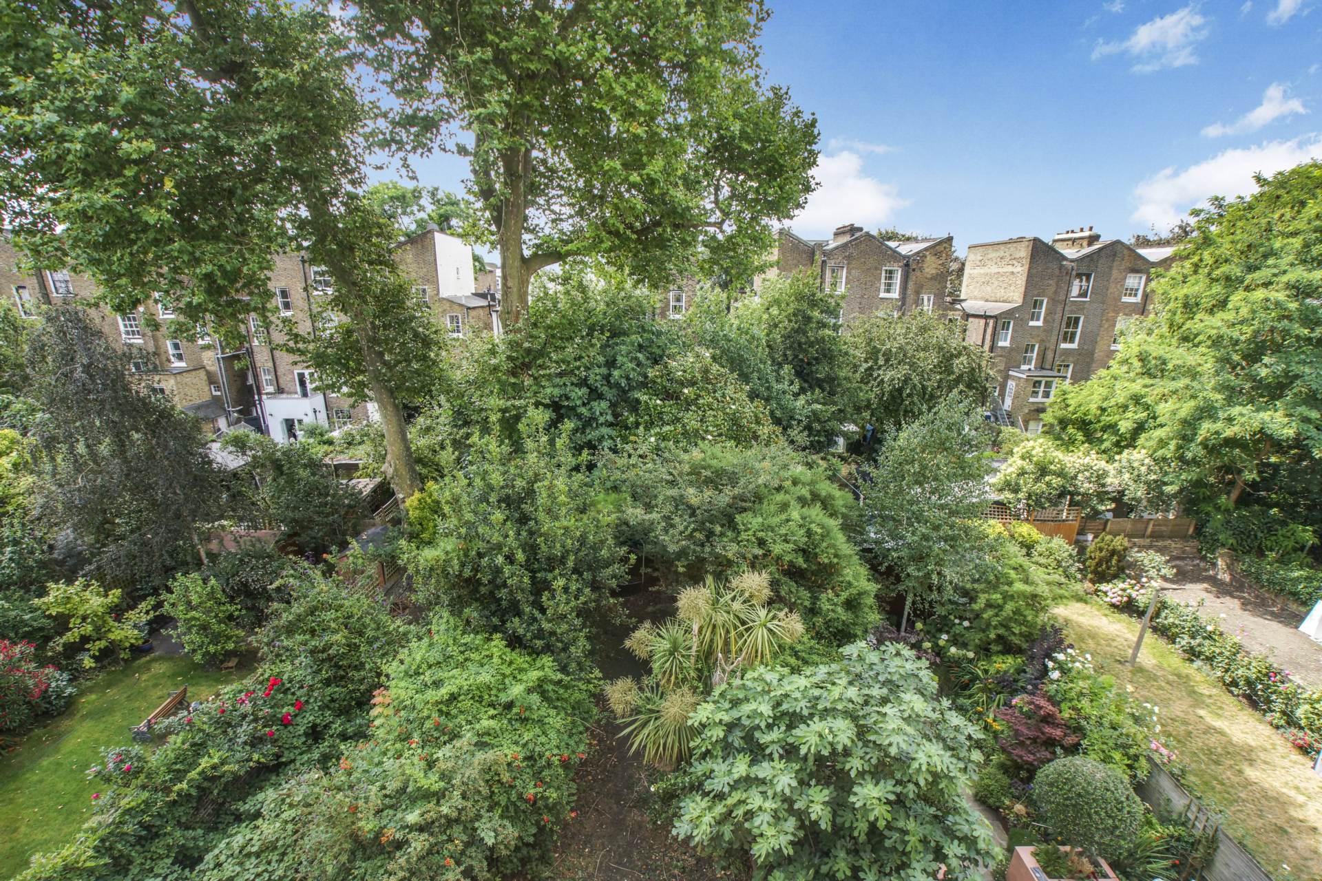 Additional Property Image 1 bedroom Apartment for sale in London 6