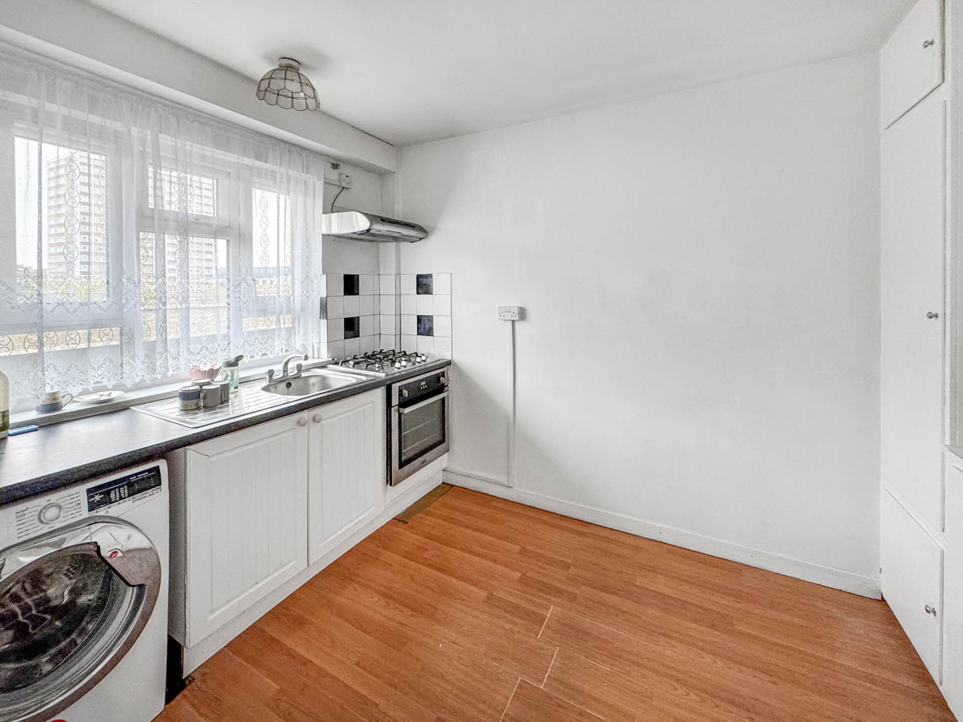Additional Property Image 1 bedroom Apartment to rent in London 10