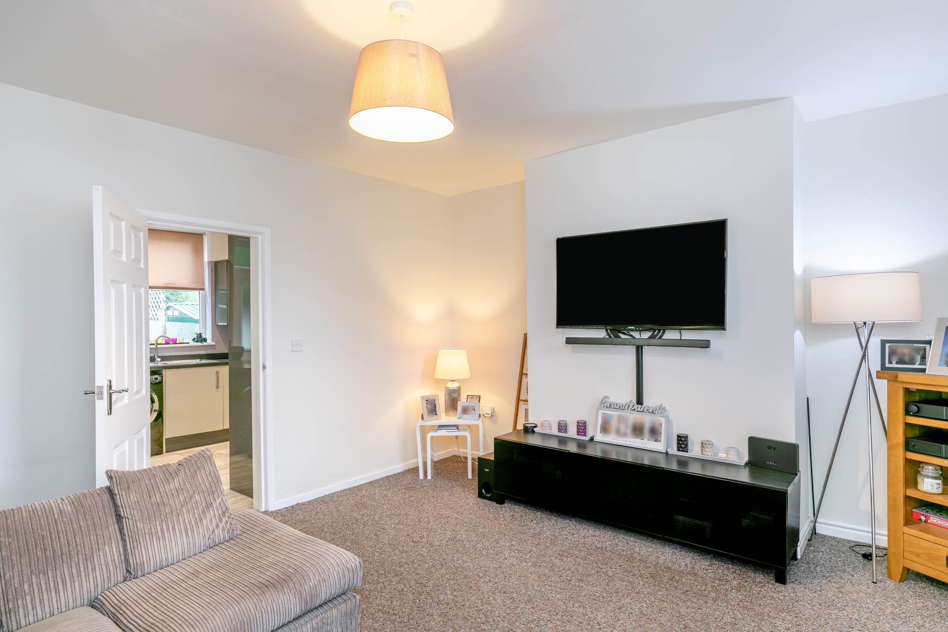 Additional Property Image 3 bedroom End of Terrace to rent in Dewsbury 3