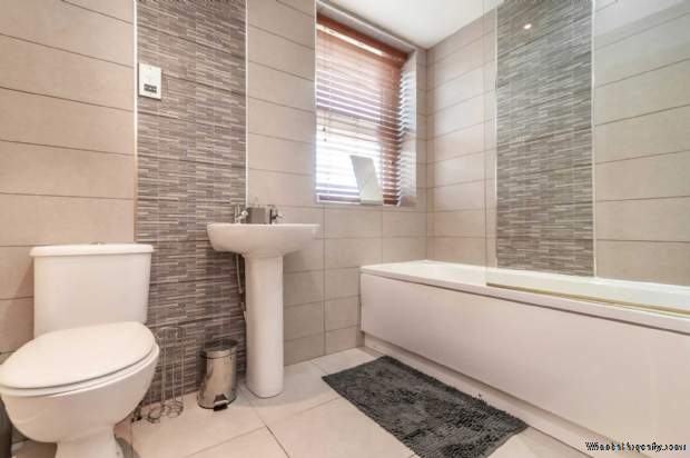 Additional Property Image 2 bedroom Apartment to rent in Leeds 10
