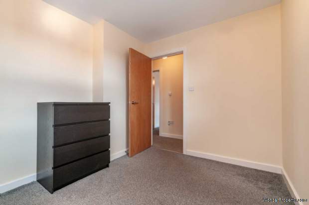 Additional Property Image 2 bedroom Apartment to rent in Leeds 13
