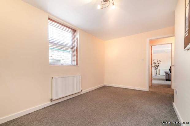 Additional Property Image 2 bedroom Apartment to rent in Leeds 18