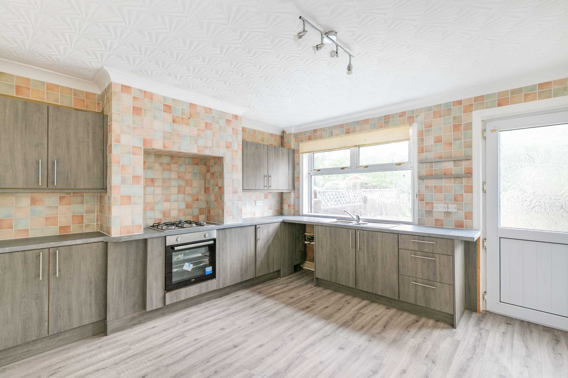 Additional Property Image 2 bedroom Terraced to rent in Leeds 3