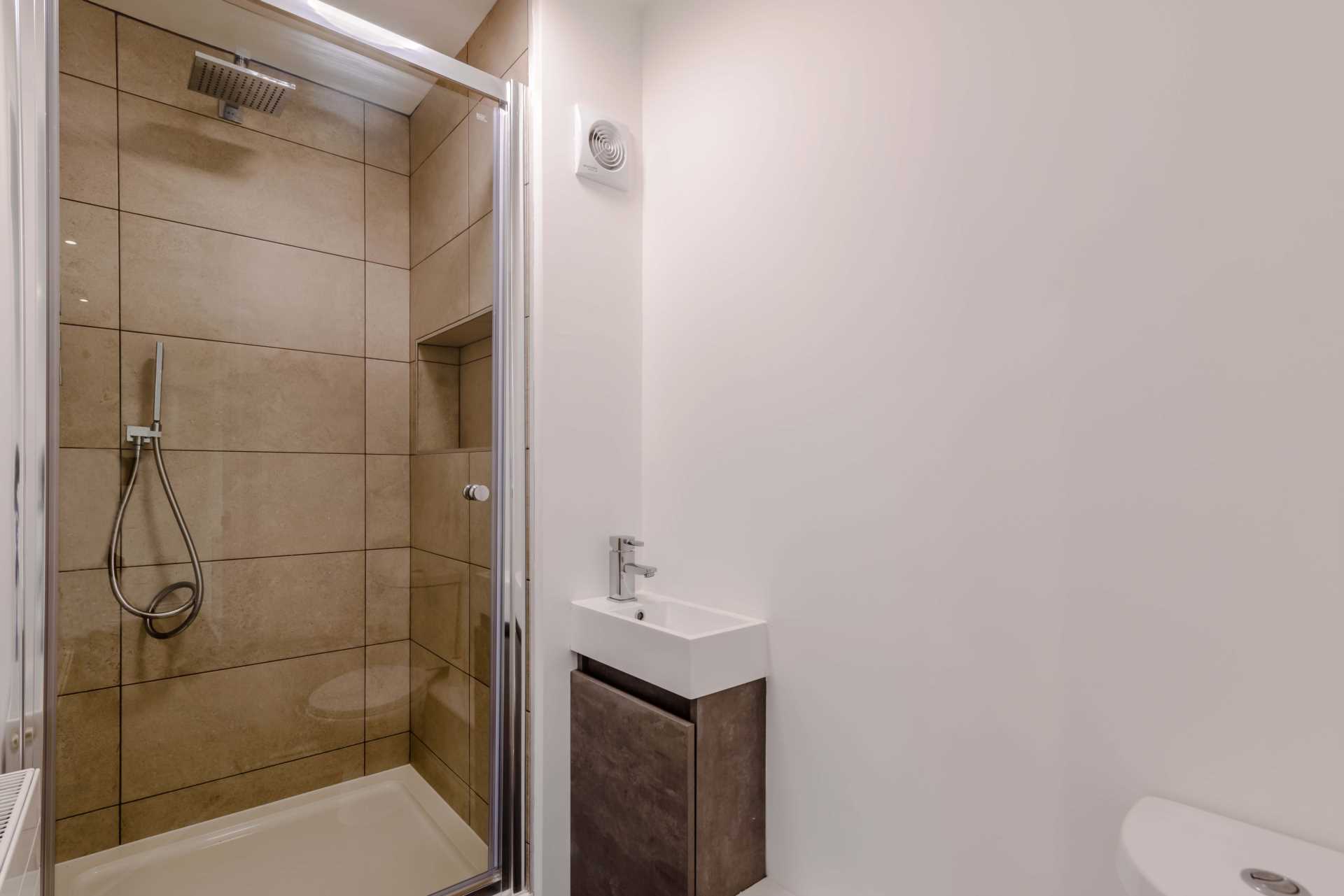 Additional Property Image 4 bedroom Detached to rent in Wakefield 7