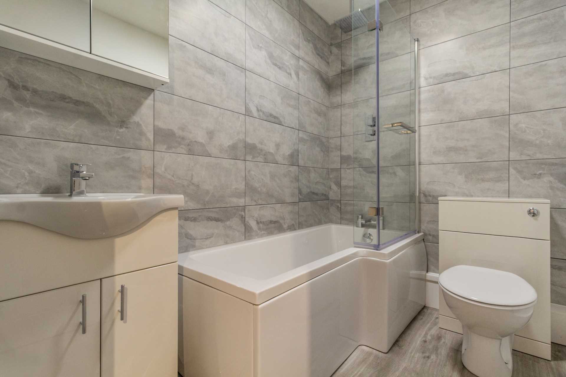 Additional Property Image 3 bedroom Apartment to rent in Leeds 7