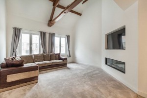 3 bedroom Apartment to rent in Leeds