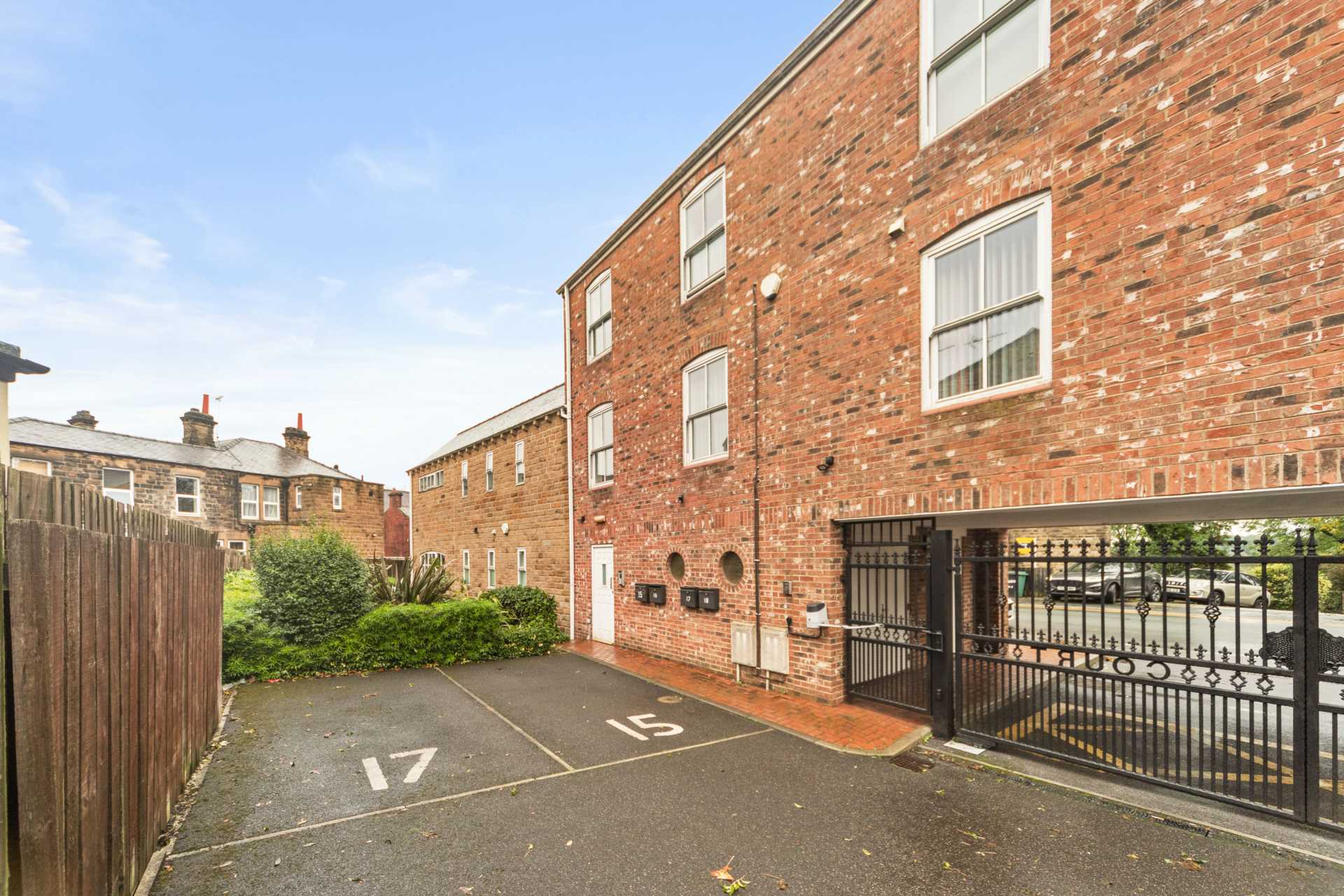 Additional Property Image 1 bedroom Apartment for sale in Leeds 6