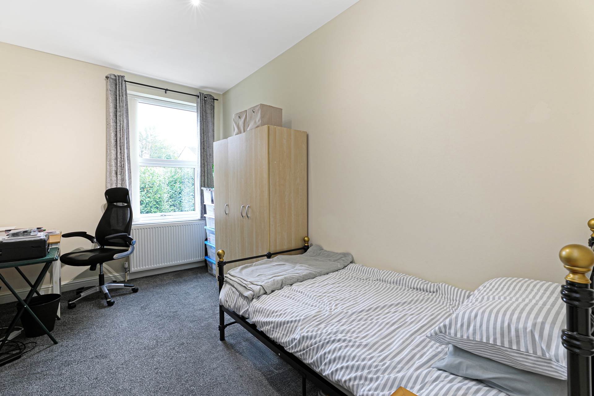Additional Property Image 4 bedroom End of Terrace to rent in Batley 8
