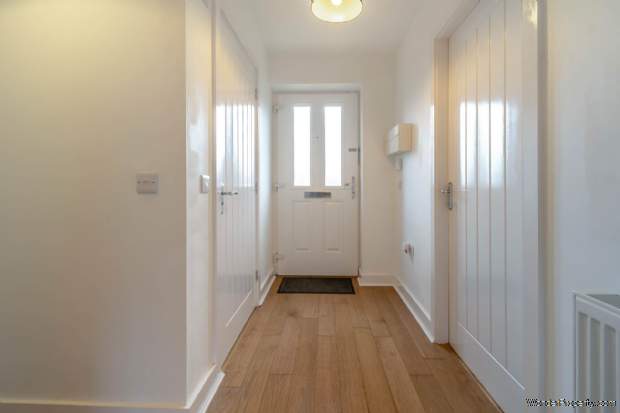 Additional Property Image 3 bedroom Semi Detached for sale in Leeds 2