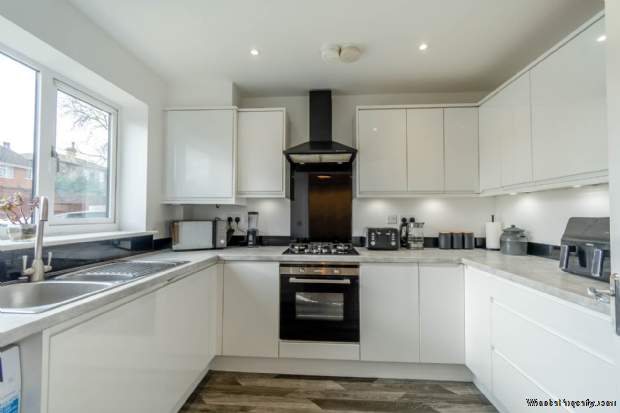Additional Property Image 3 bedroom Semi Detached for sale in Leeds 3