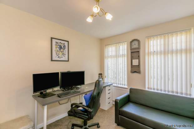 Additional Property Image 4 bedroom Detached for sale in Leeds 3