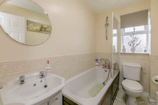 Additional Property Image 4 bedroom Detached for sale in Leeds 7