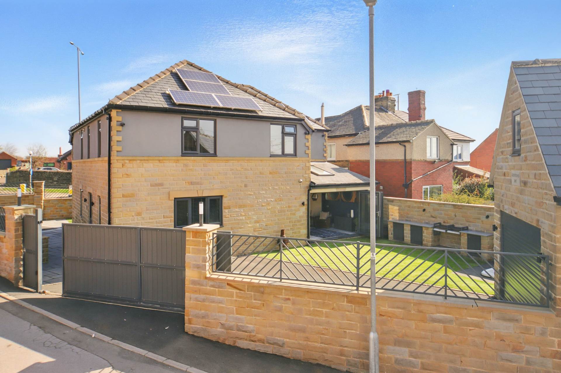 Additional Property Image 6 bedroom Detached for sale in Wakefield 32