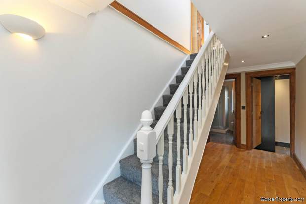 Additional Property Image 4 bedroom Semi Detached for sale in Batley 14