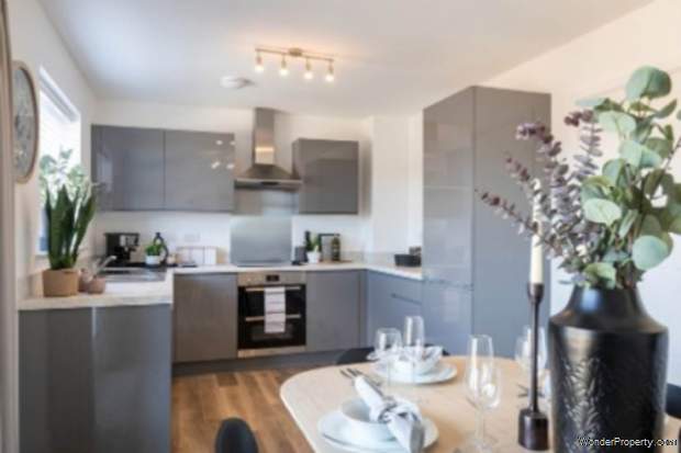 Additional Property Image 4 bedroom Detached for sale in Bradford 3