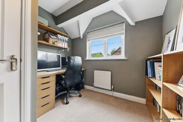 Additional Property Image 4 bedroom Detached for sale in Leeds 16