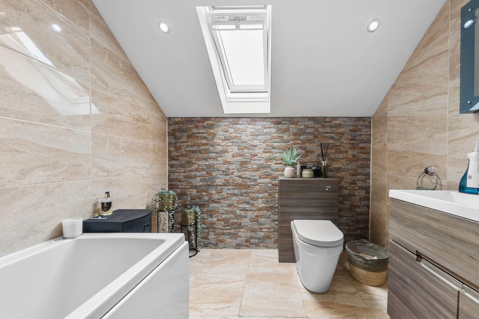 Additional Property Image 4 bedroom Detached for sale in Wakefield 20