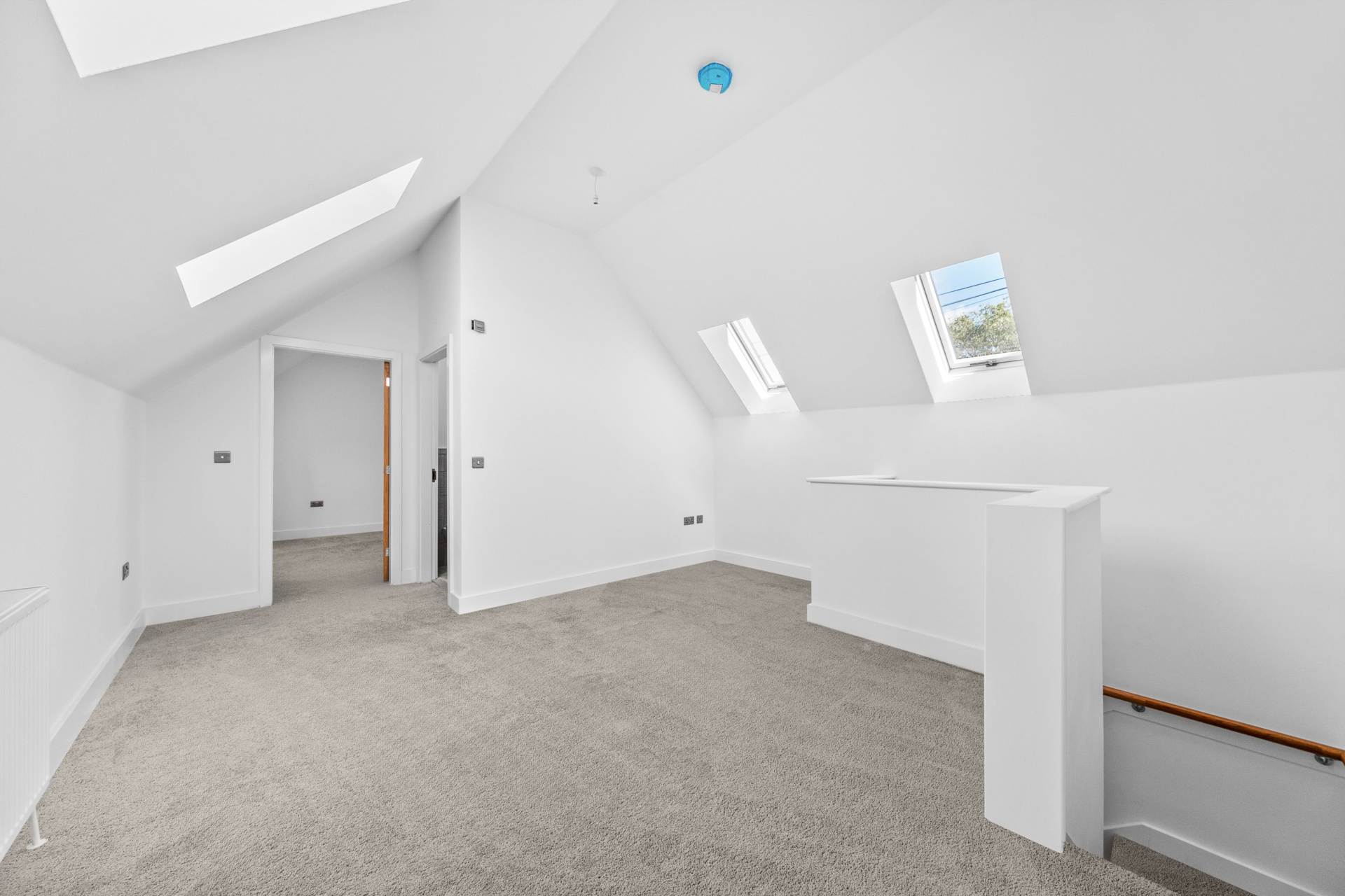 Additional Property Image 3 bedroom Detached for sale in Bradford 3