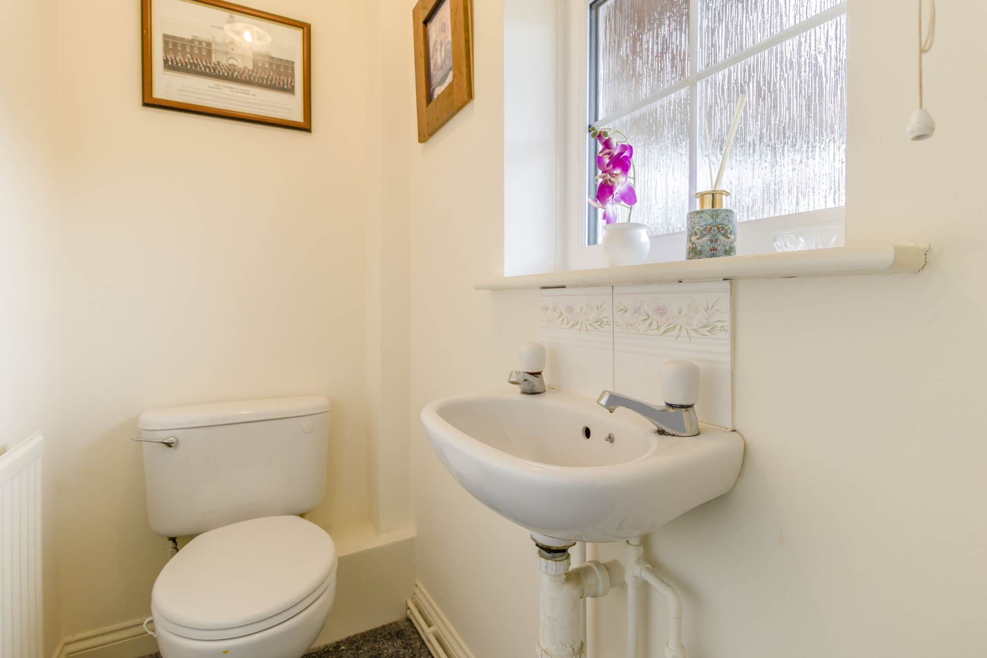 Additional Property Image 3 bedroom Semi Detached for sale in Wakefield 2