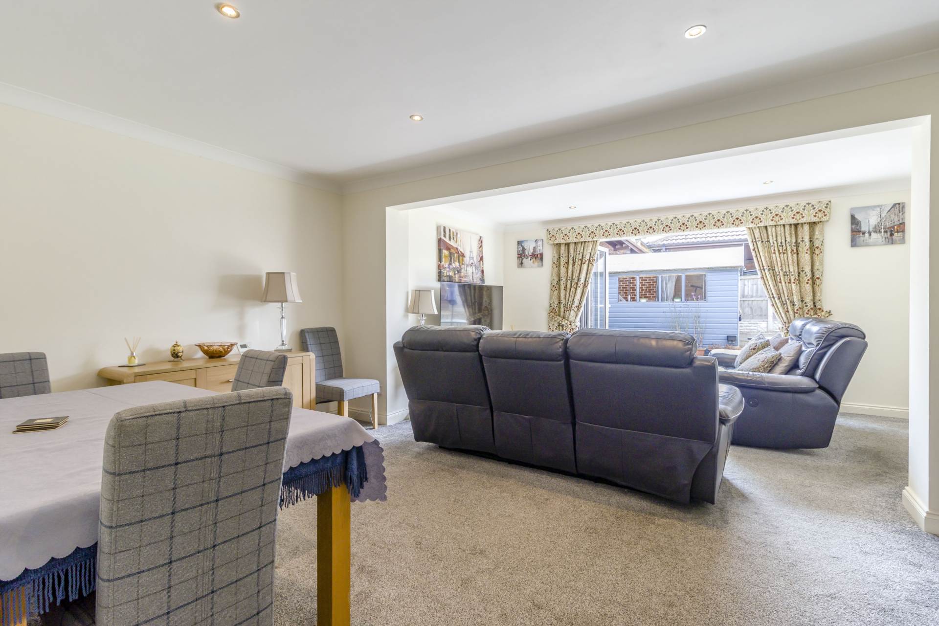 Additional Property Image 3 bedroom Semi Detached for sale in Wakefield 4