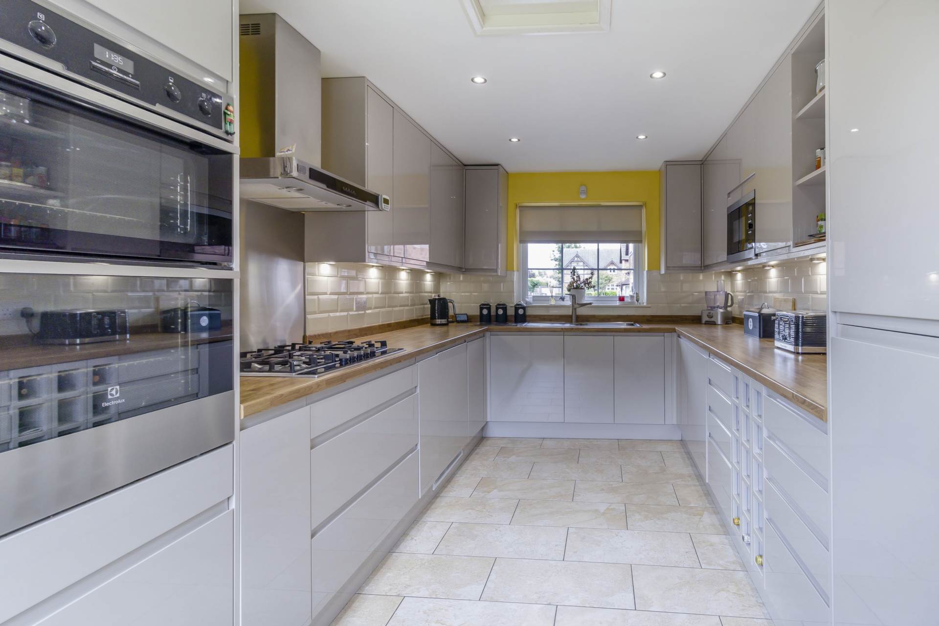 Additional Property Image 3 bedroom Semi Detached for sale in Wakefield 7