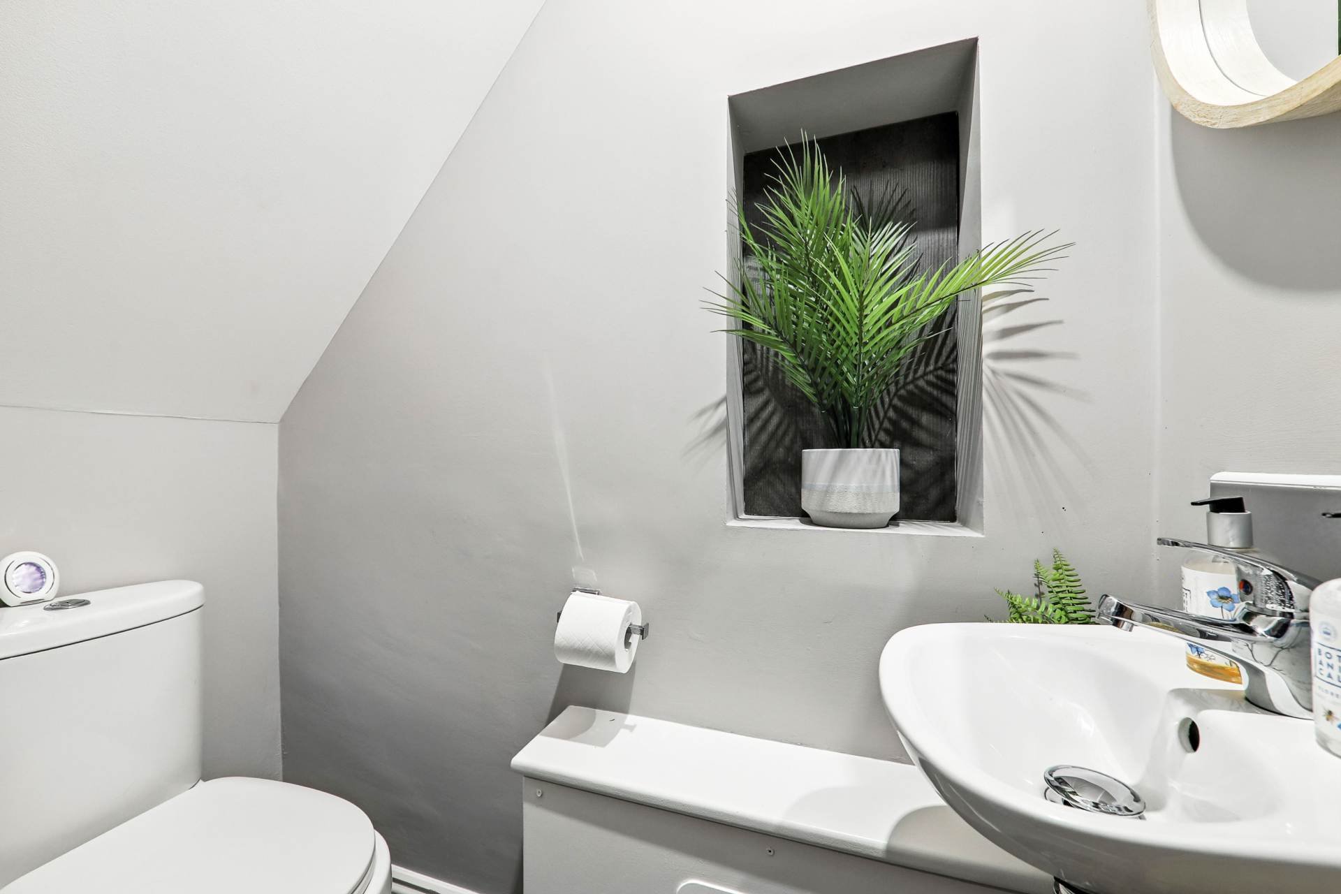 Additional Property Image 4 bedroom Semi Detached for sale in Dewsbury 6