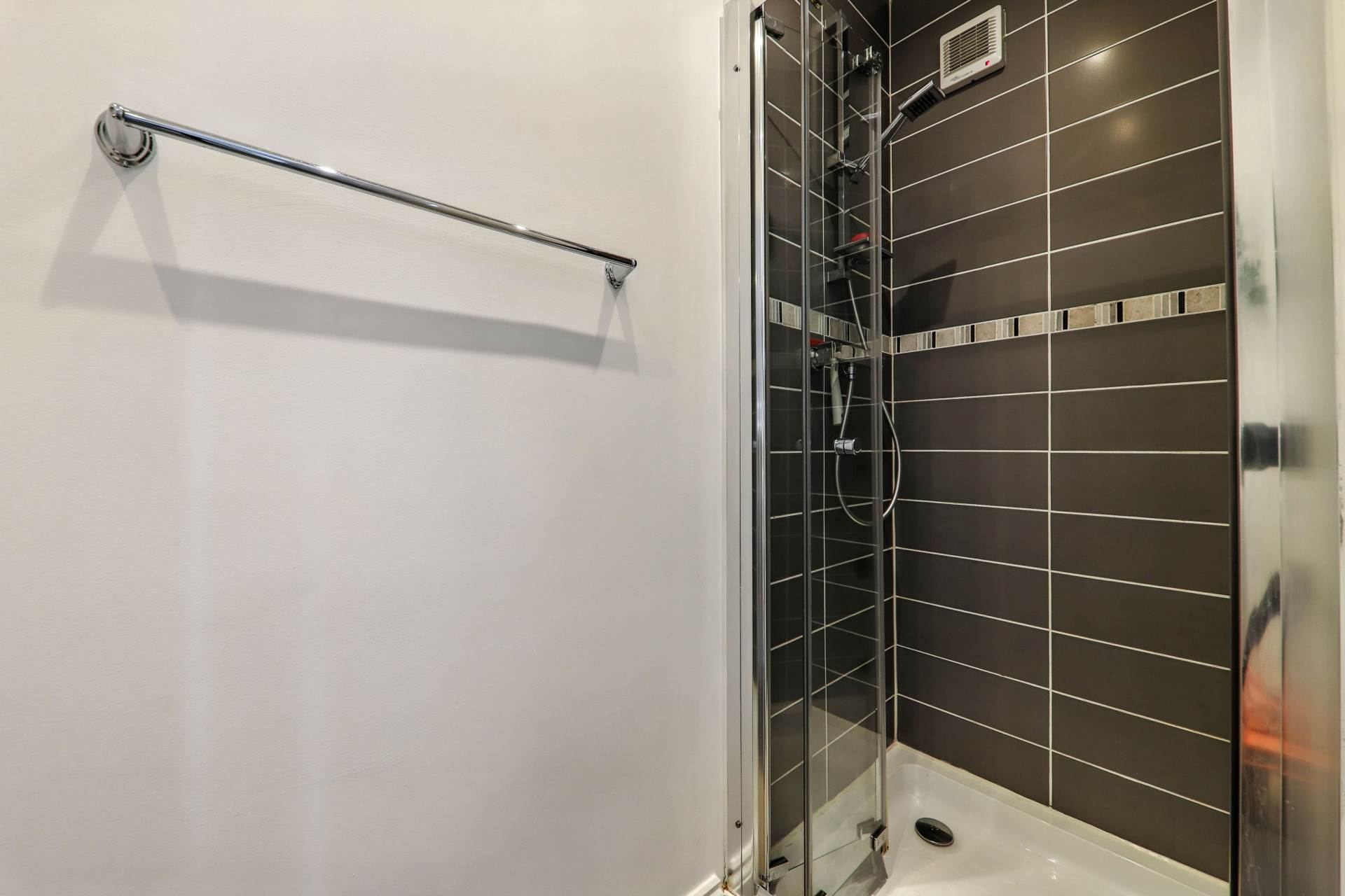 Additional Property Image 4 bedroom Semi Detached for sale in Dewsbury 19