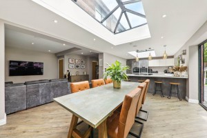 4 bedroom Semi Detached for sale in Dewsbury