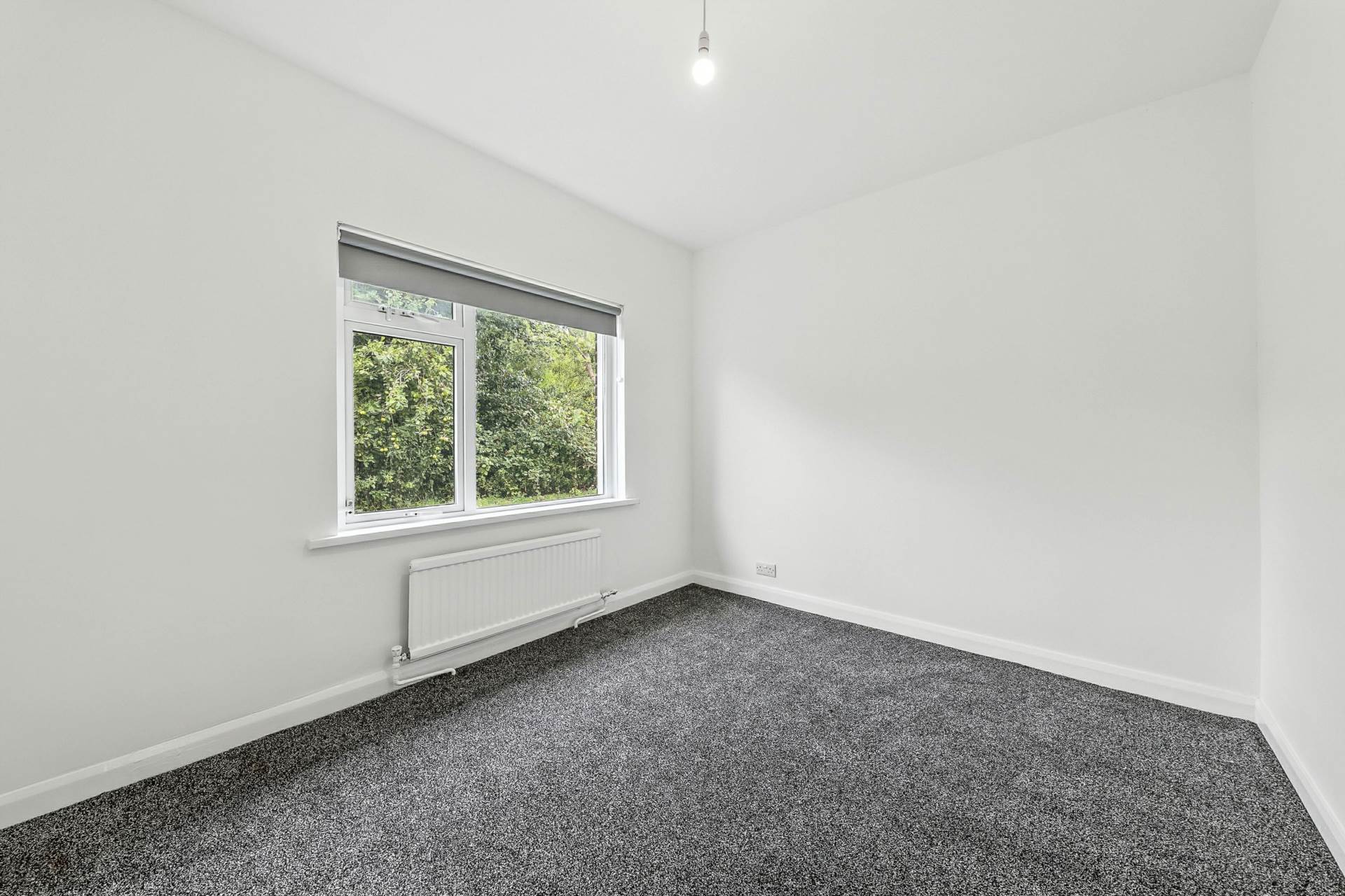 Additional Property Image 3 bedroom Detached Bungalow to rent in Leeds 14