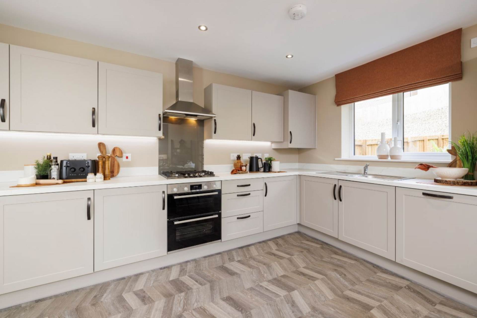 Additional Property Image 4 bedroom Detached for sale in Bradford 3