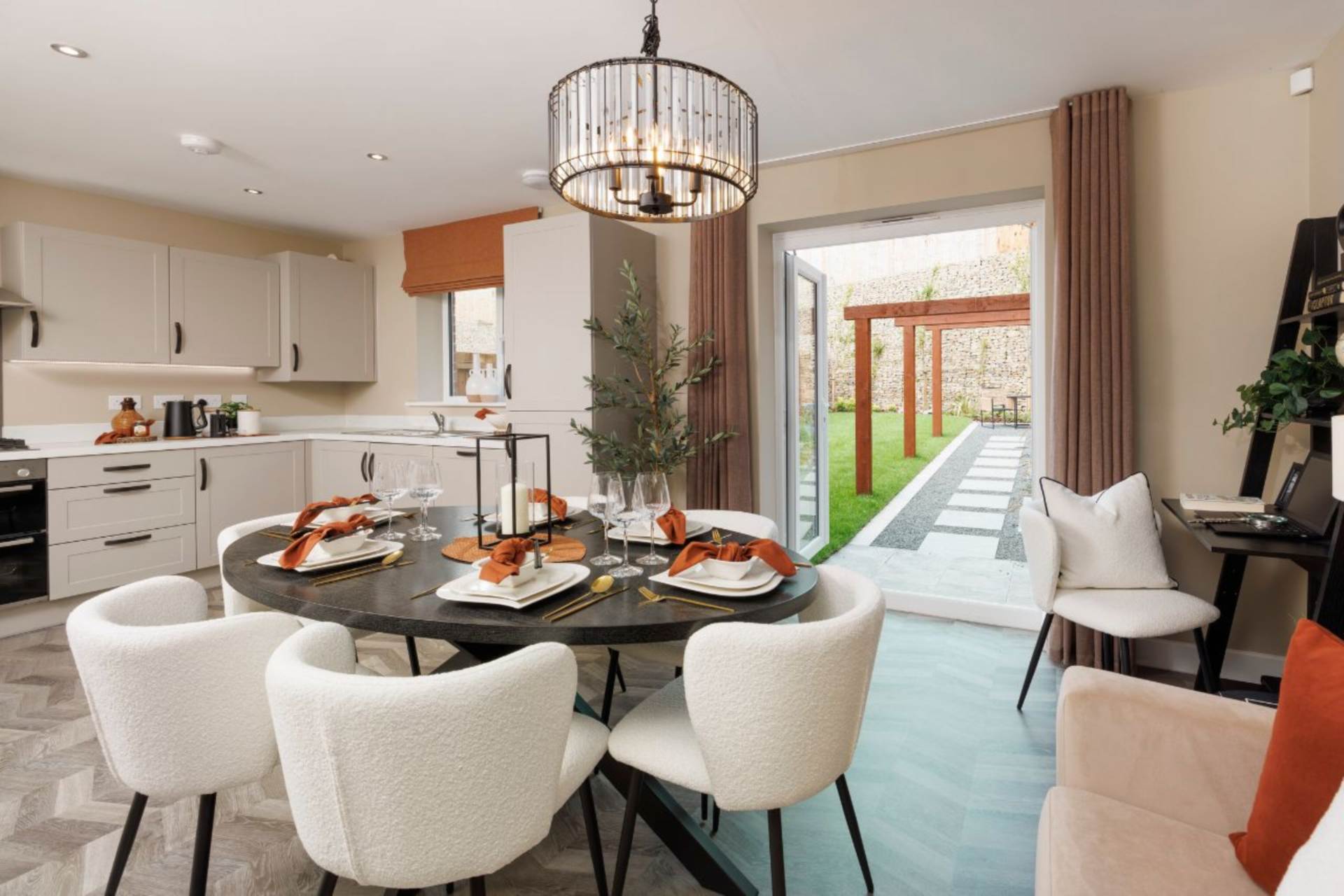 Additional Property Image 4 bedroom Detached for sale in Bradford 4