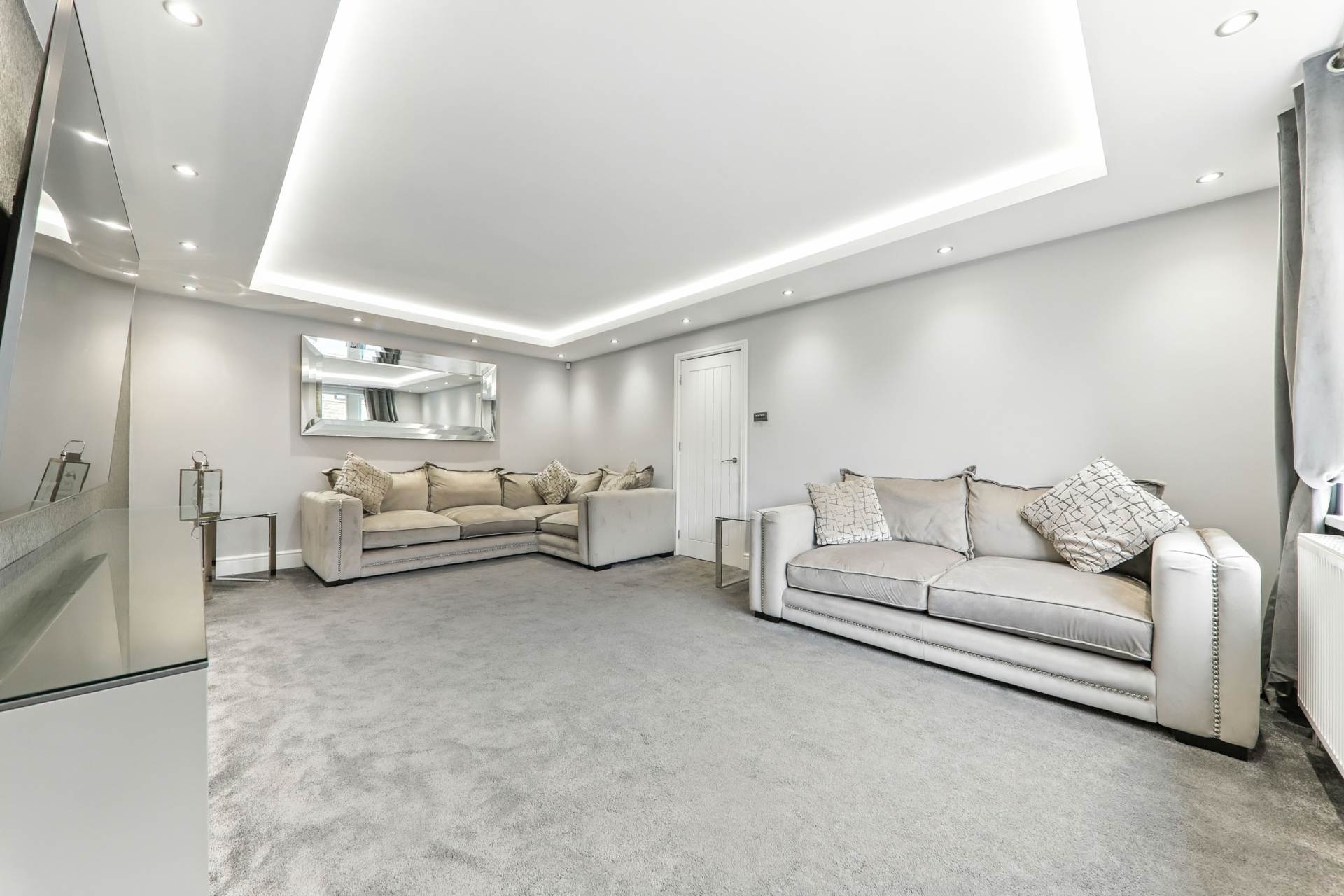 Additional Property Image 4 bedroom Detached for sale in Wakefield 5