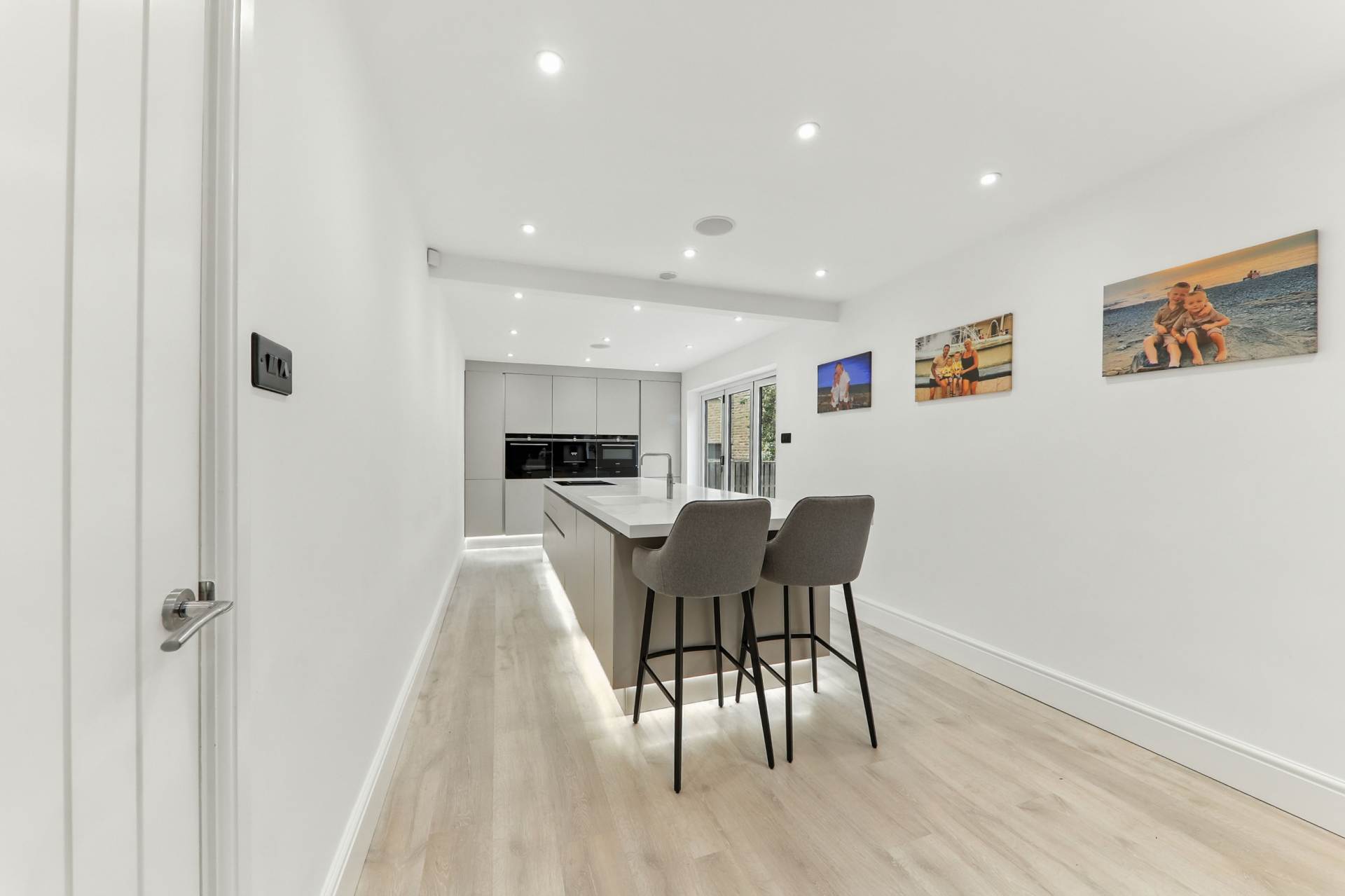 Additional Property Image 4 bedroom Detached for sale in Wakefield 7