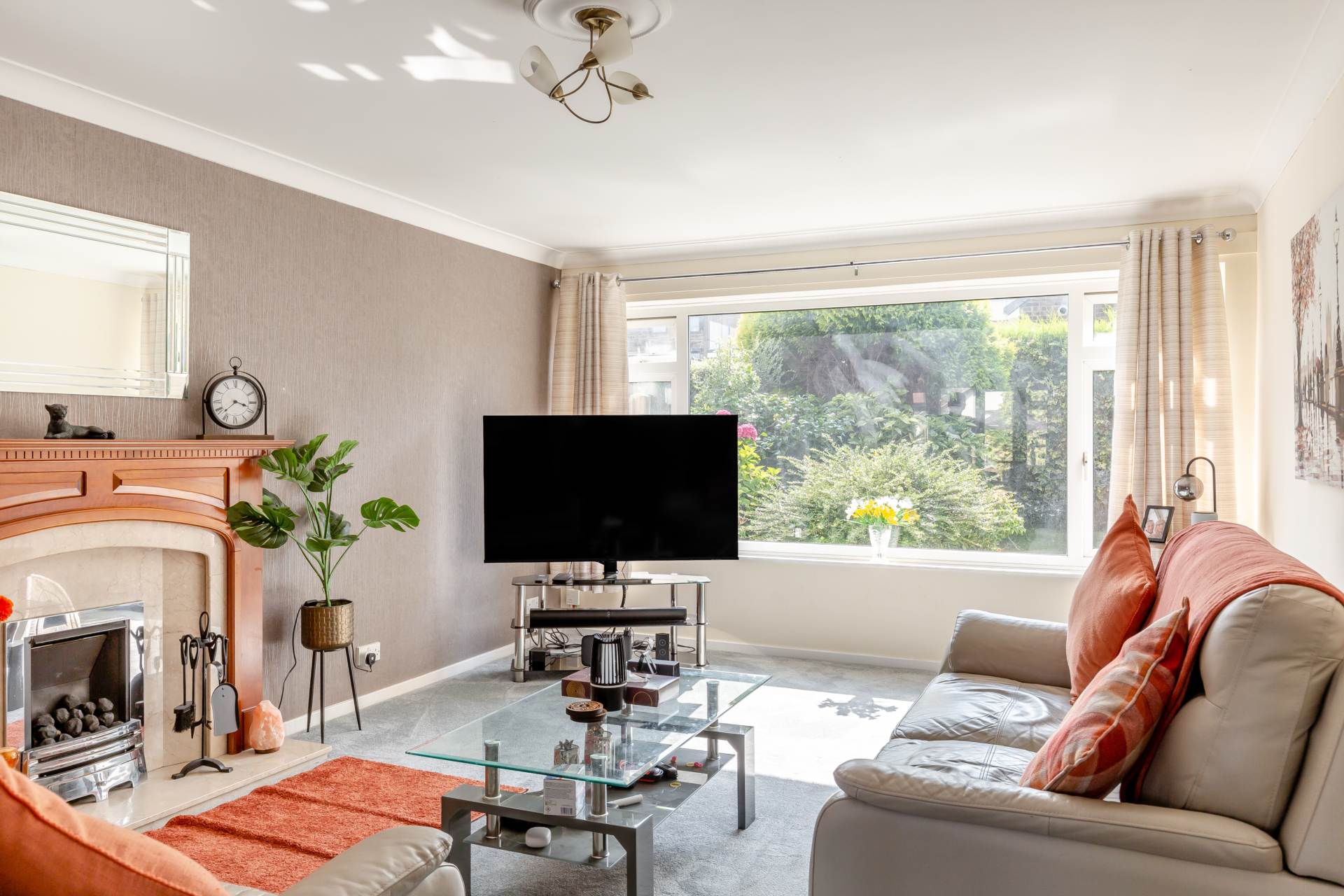 Additional Property Image 3 bedroom Semi Detached for sale in Leeds 2
