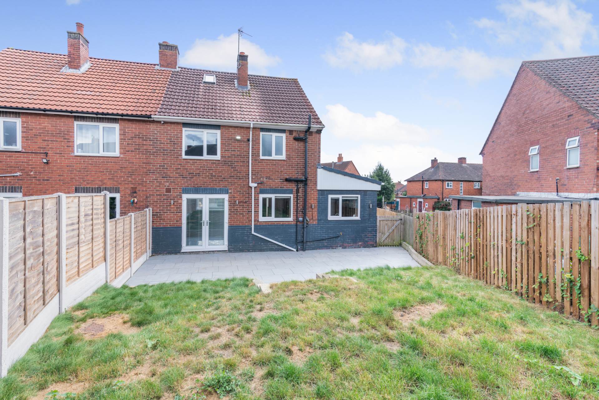 Additional Property Image 4 bedroom Semi Detached for sale in Wakefield 2