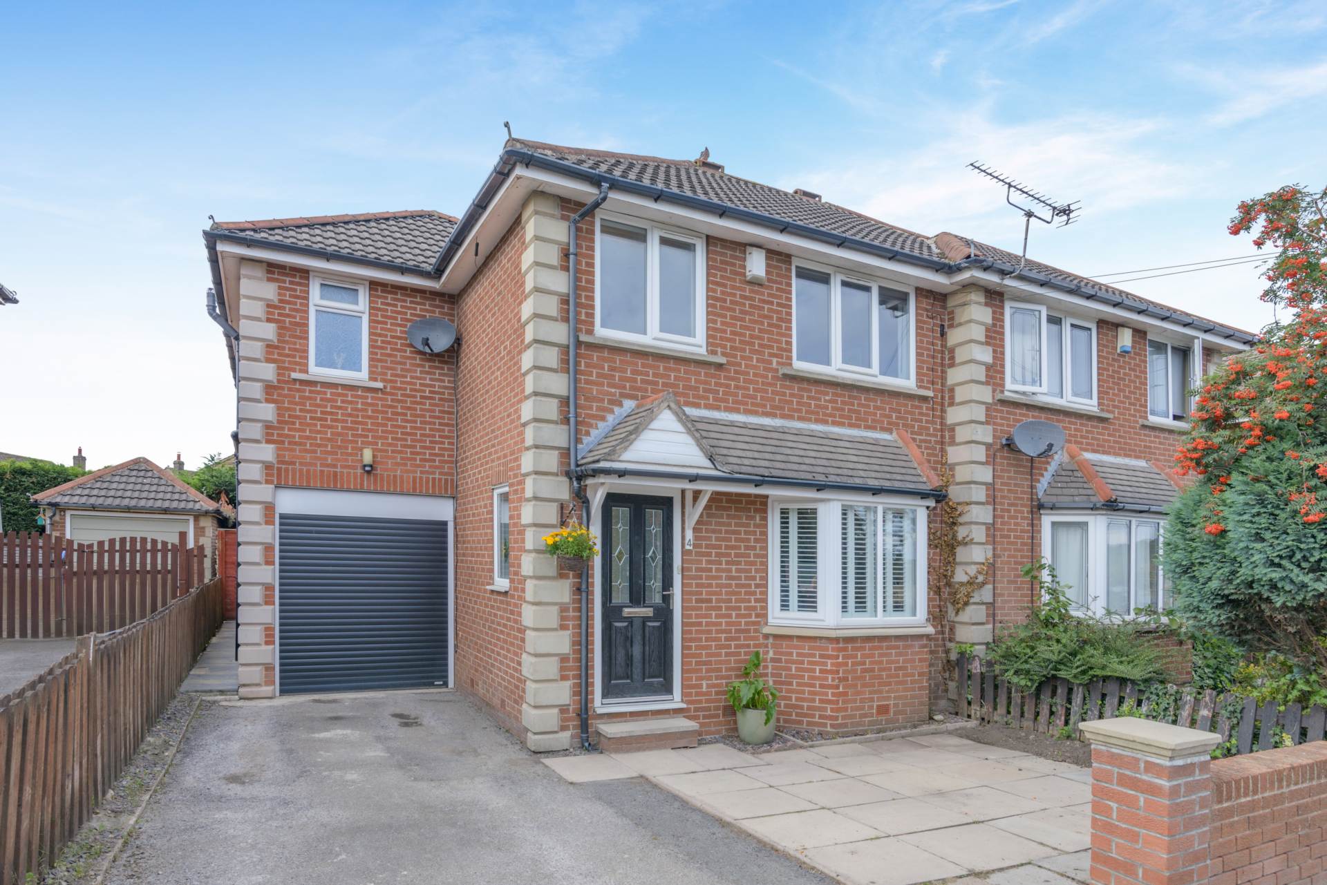 Additional Property Image 4 bedroom Semi Detached for sale in Wakefield 18