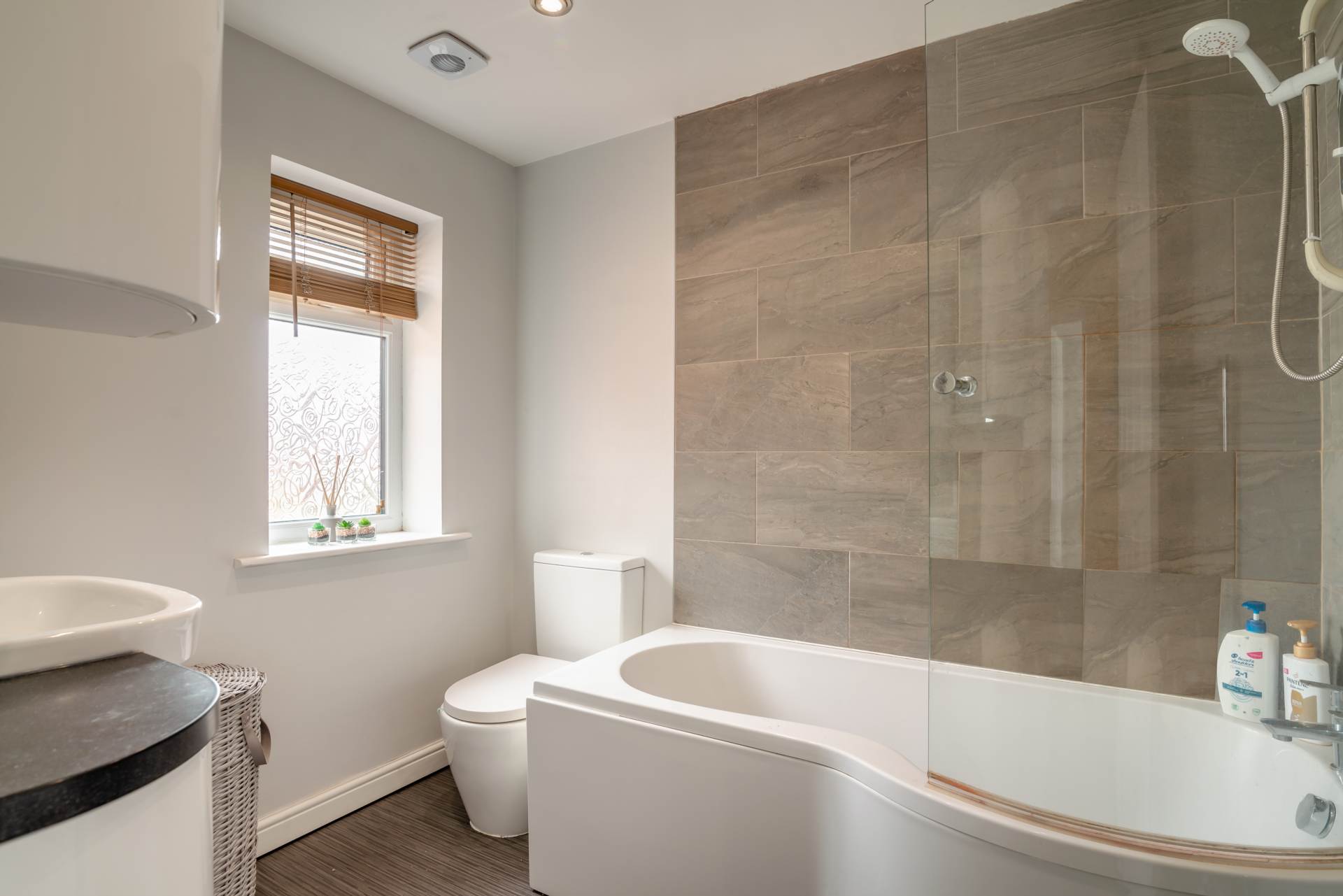 Additional Property Image 4 bedroom Semi Detached for sale in Wakefield 5