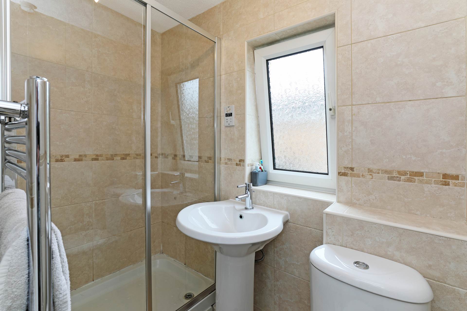 Additional Property Image 4 bedroom Detached for sale in Wakefield 11
