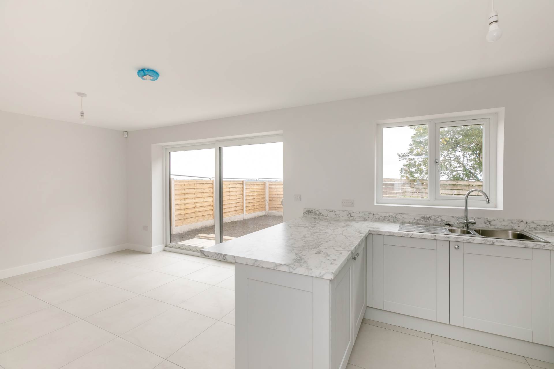 Additional Property Image 5 bedroom Detached to rent in Dewsbury 5