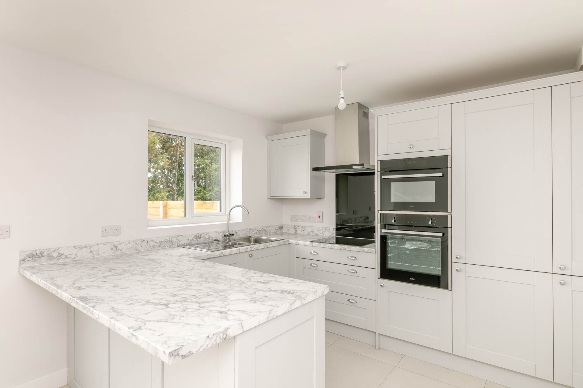 Additional Property Image 5 bedroom Detached to rent in Dewsbury 8