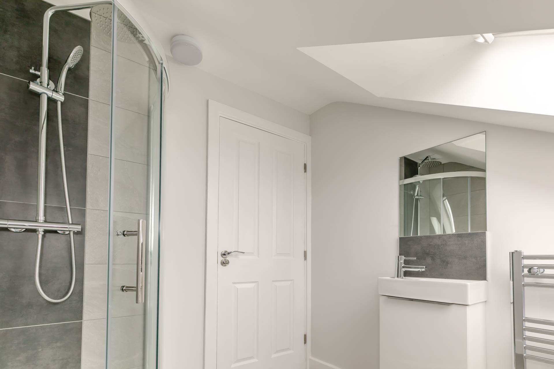 Additional Property Image 5 bedroom Detached to rent in Dewsbury 23