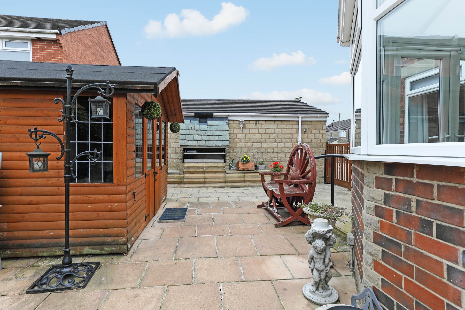 Additional Property Image 3 bedroom Detached to rent in Wakefield 23
